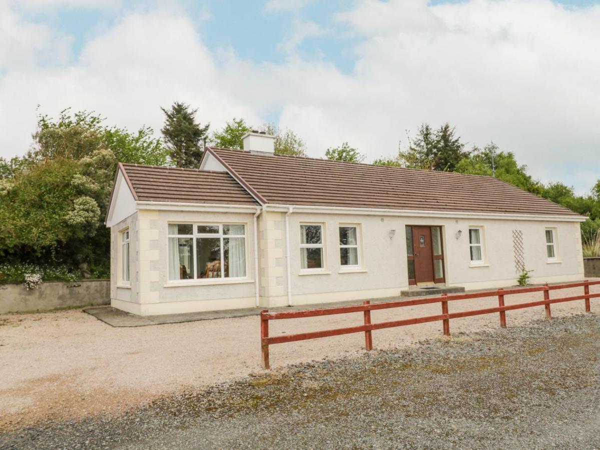Creeslough View Villa Екстериор снимка