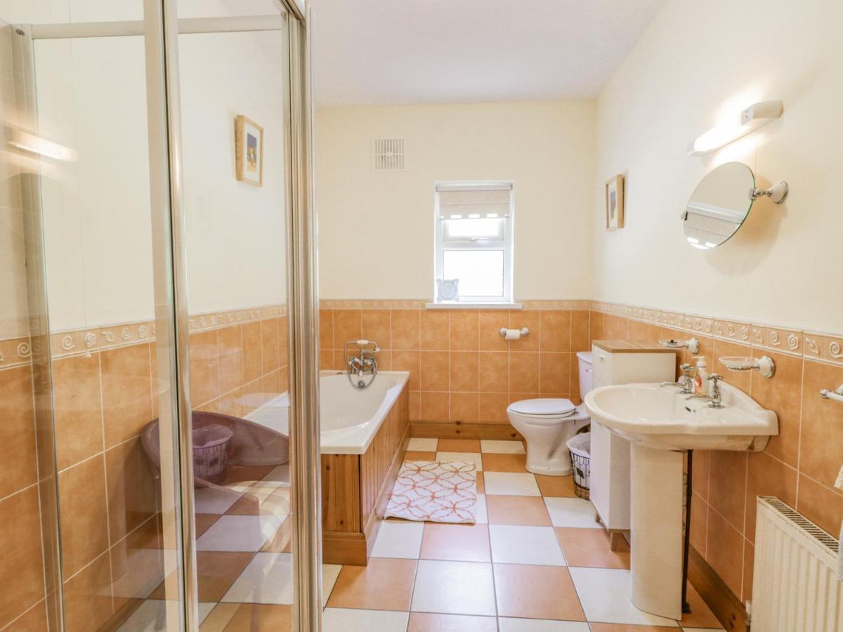 Creeslough View Villa Екстериор снимка